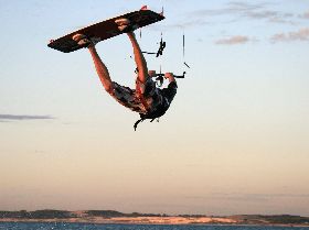 Kitesurfing - 
